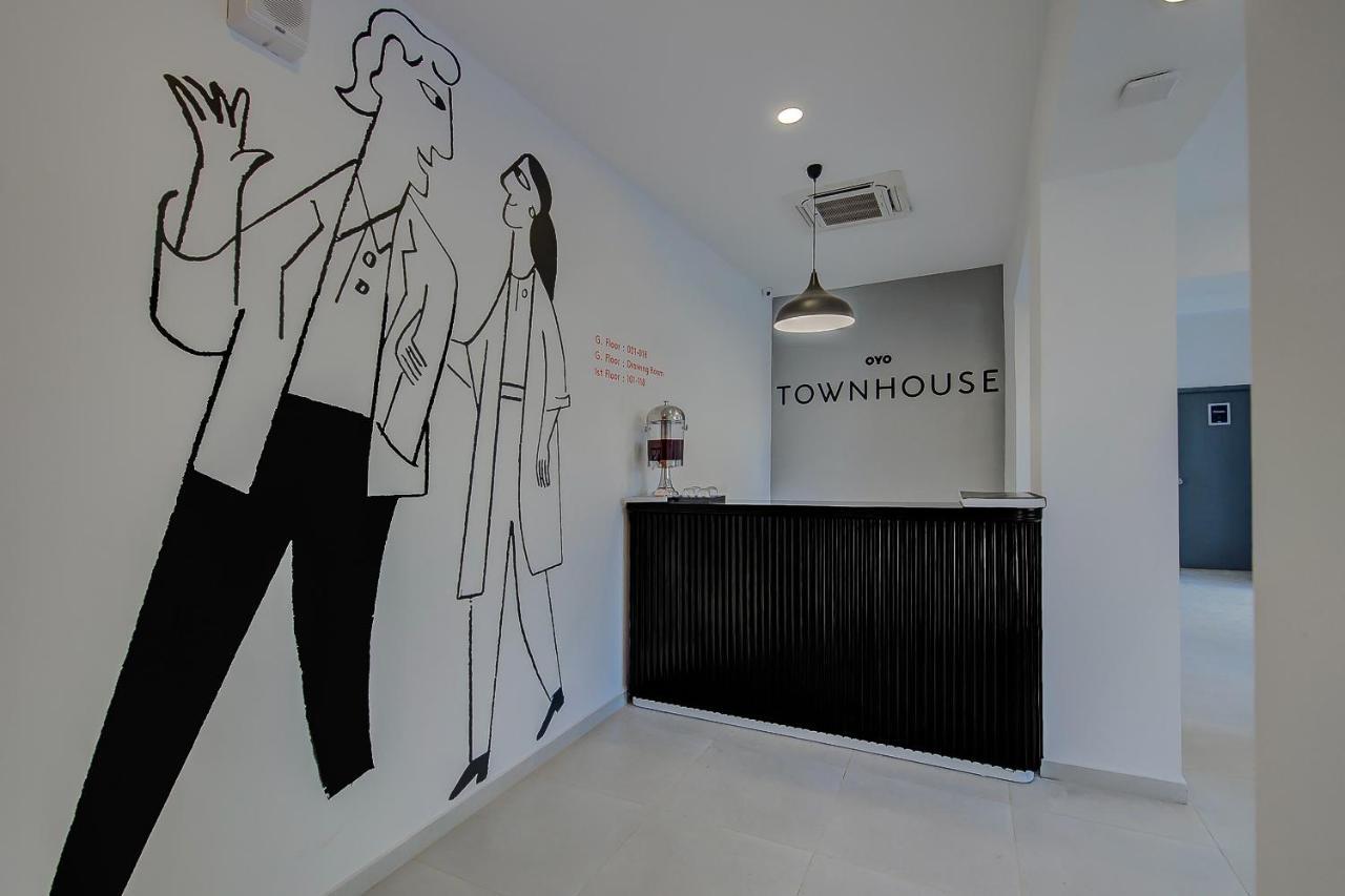 Hotel Oyo Townhouse 041