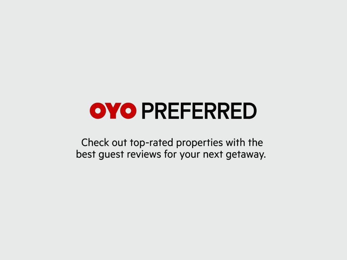Oyo Townhouse 041 Hotel 3*